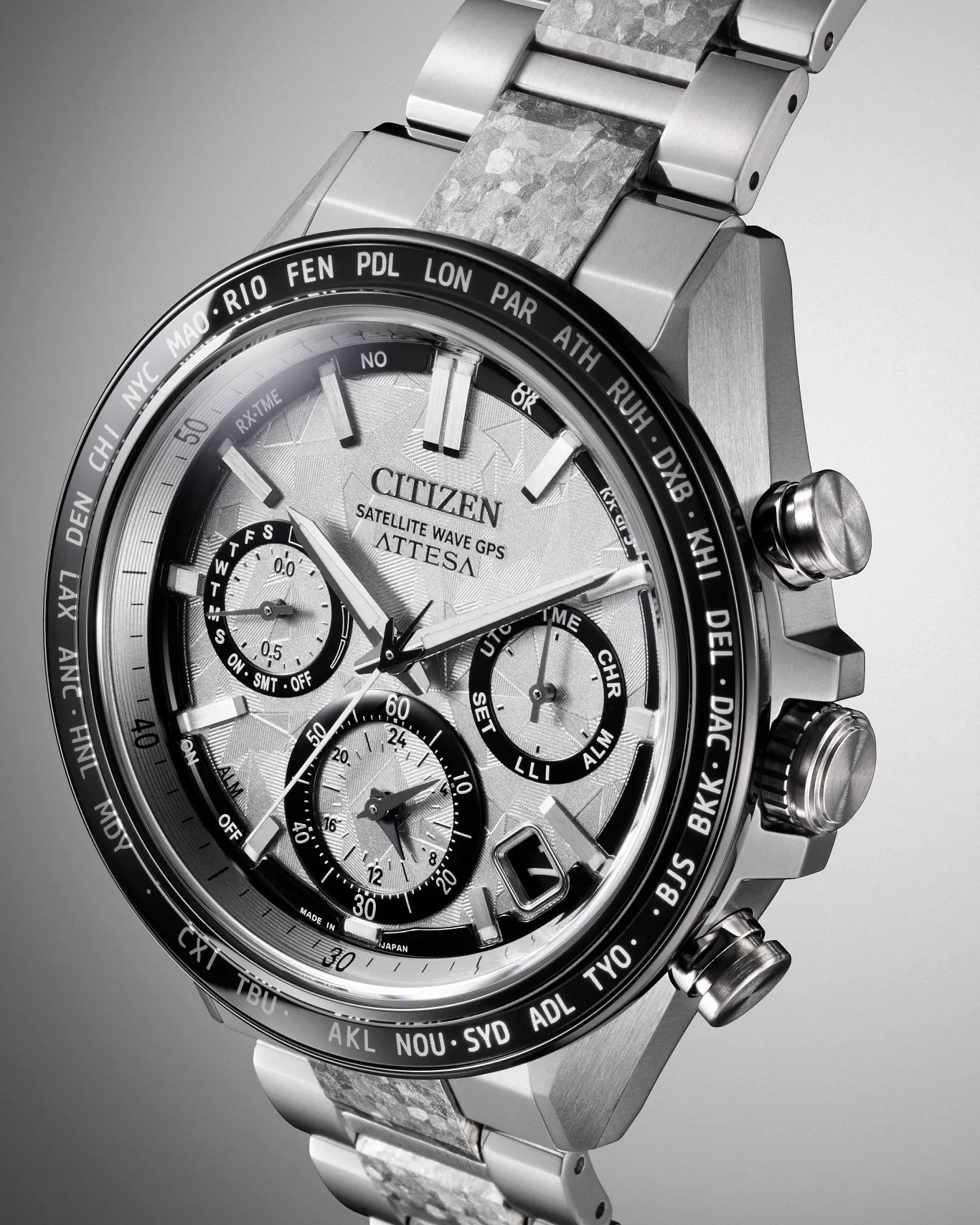 ATTESA Platinum Shine Silver-Tone Dial Super Titanium with